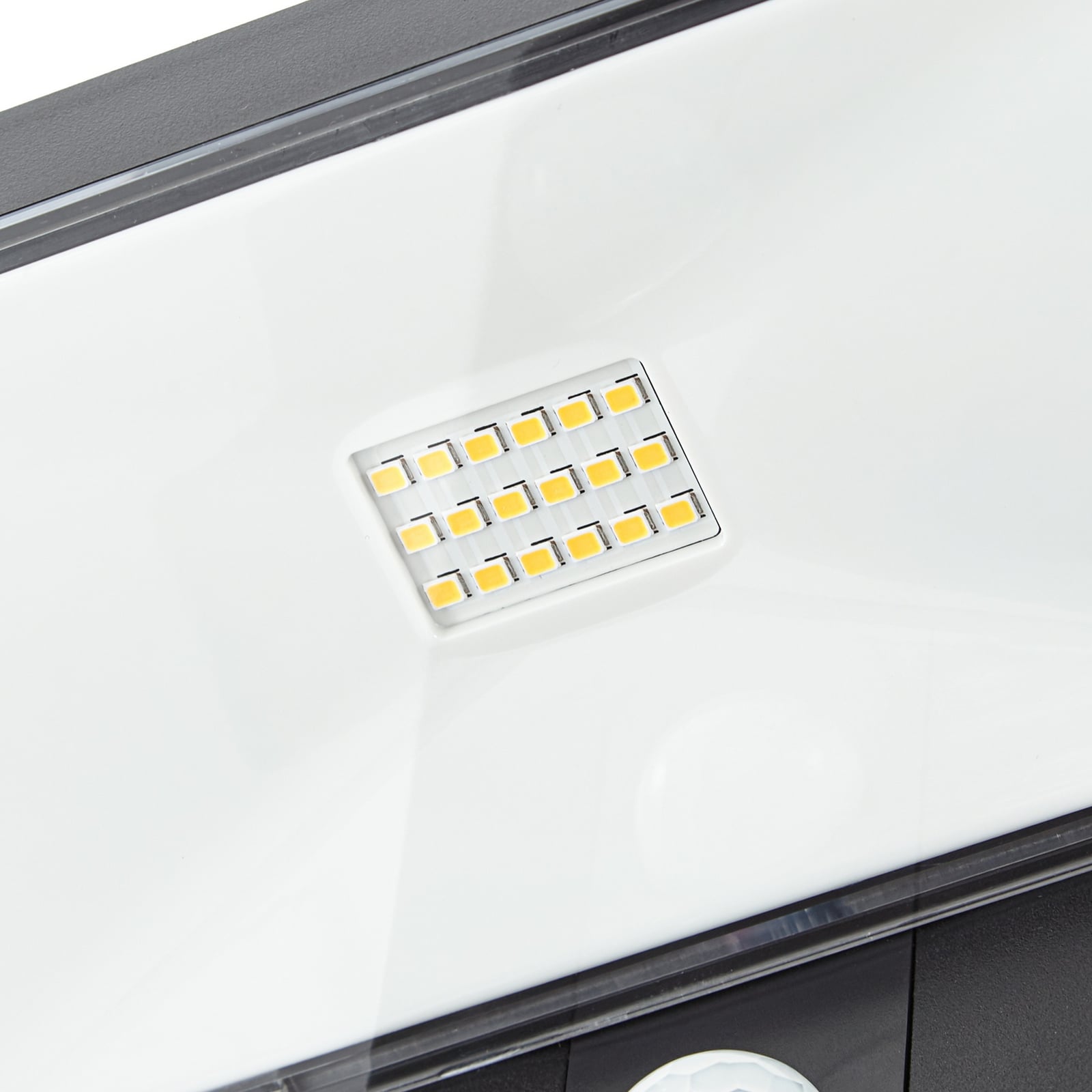 LED solcelle sti-lampe Tarlson kantet antrasitt bryter og sensor