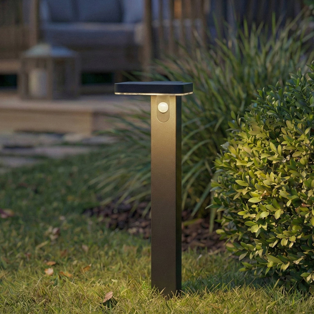 LED solcelle sti-lampe Tarlson kantet antrasitt forfra