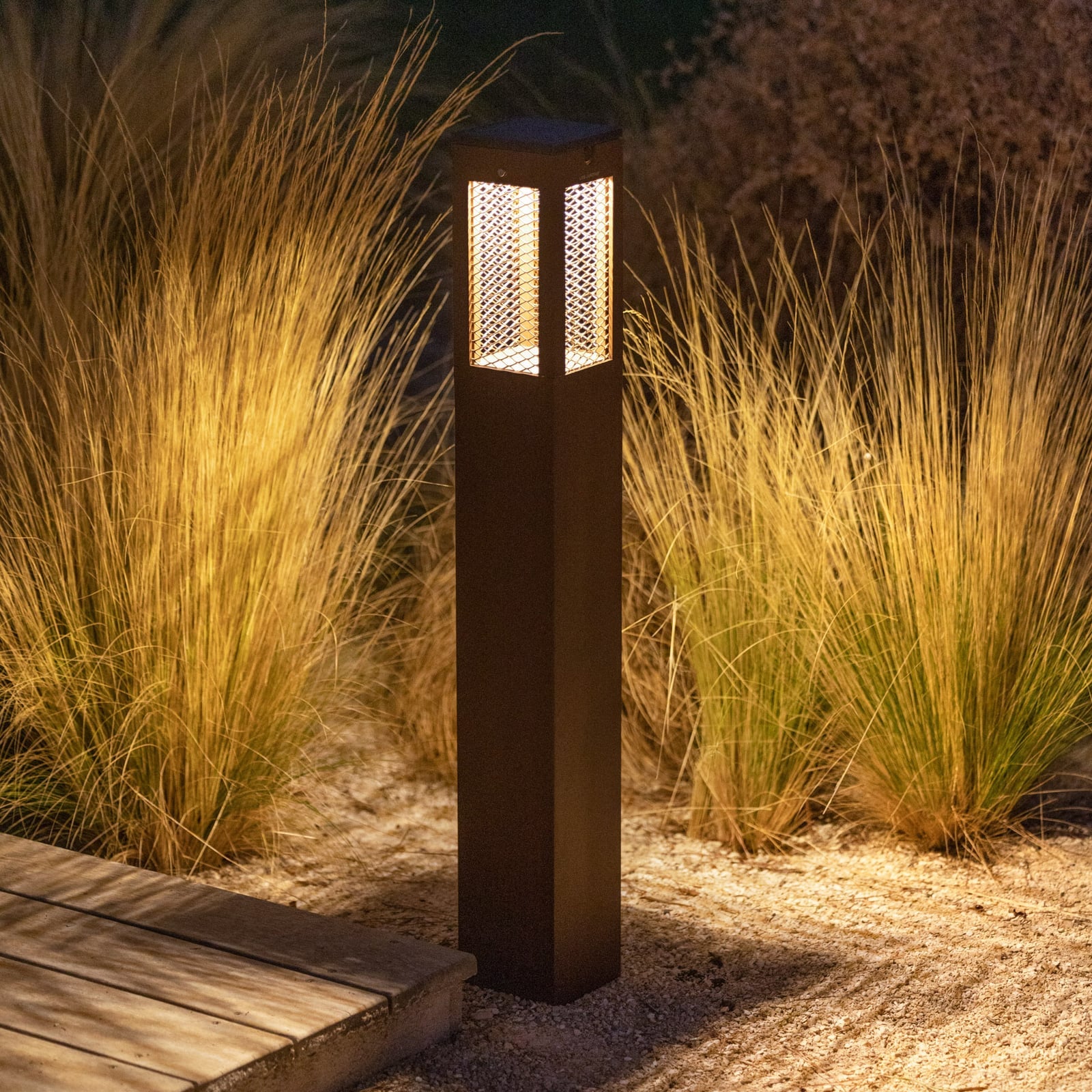 LED solcelle sti-lampe Tradition med bevegelsessensor bakside