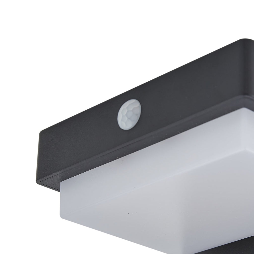 LED solcelle stolpelampe Eleazar dimmerkontroll