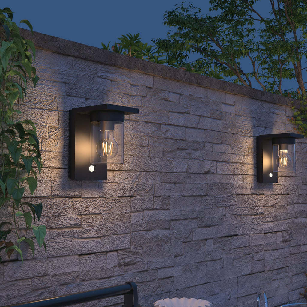 LED solcelle utevegglampe Asti med bevegelsessensor svart IP44 forfra