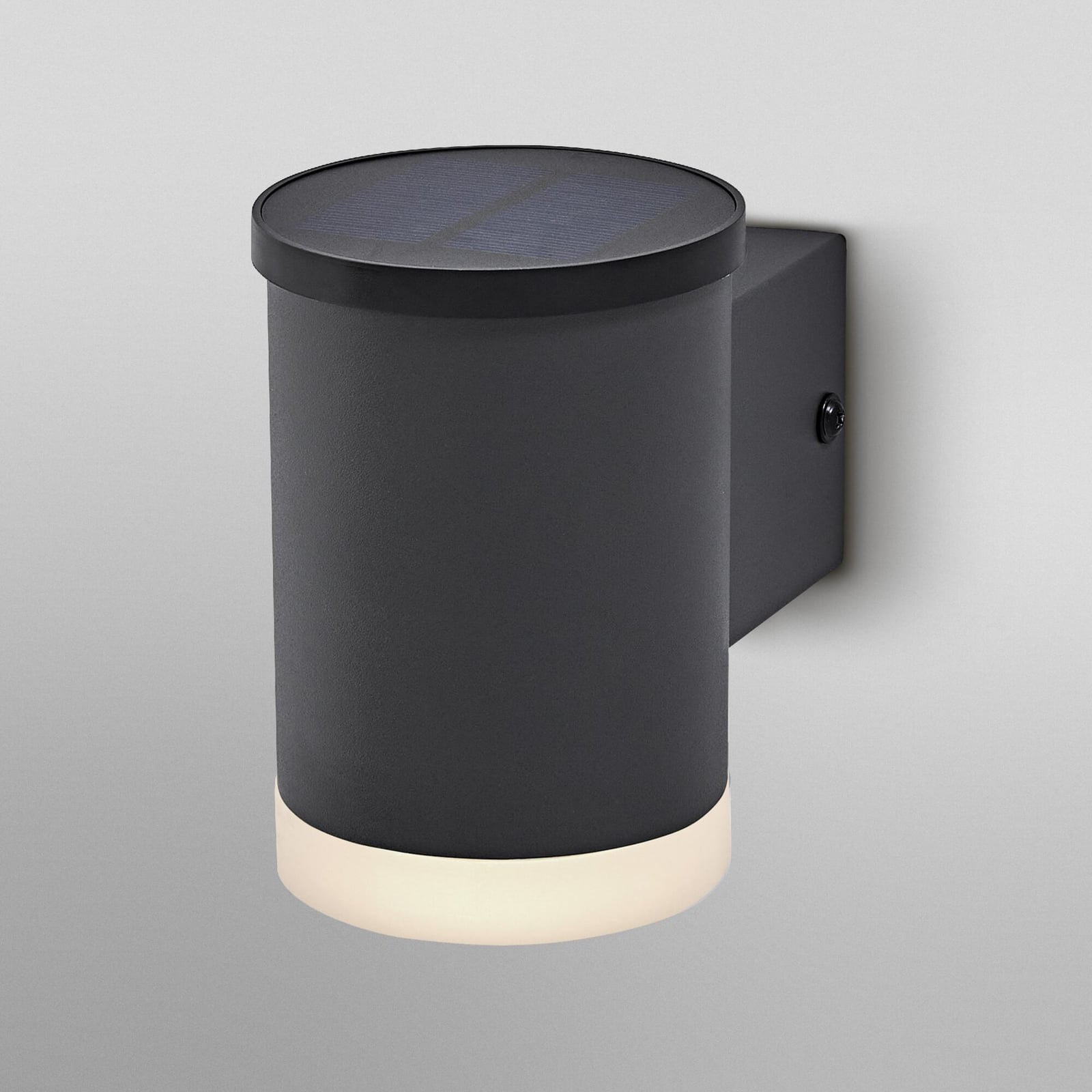 Montert LED solcelle utevegglampe Endura Style Oxford grafitt på vegg