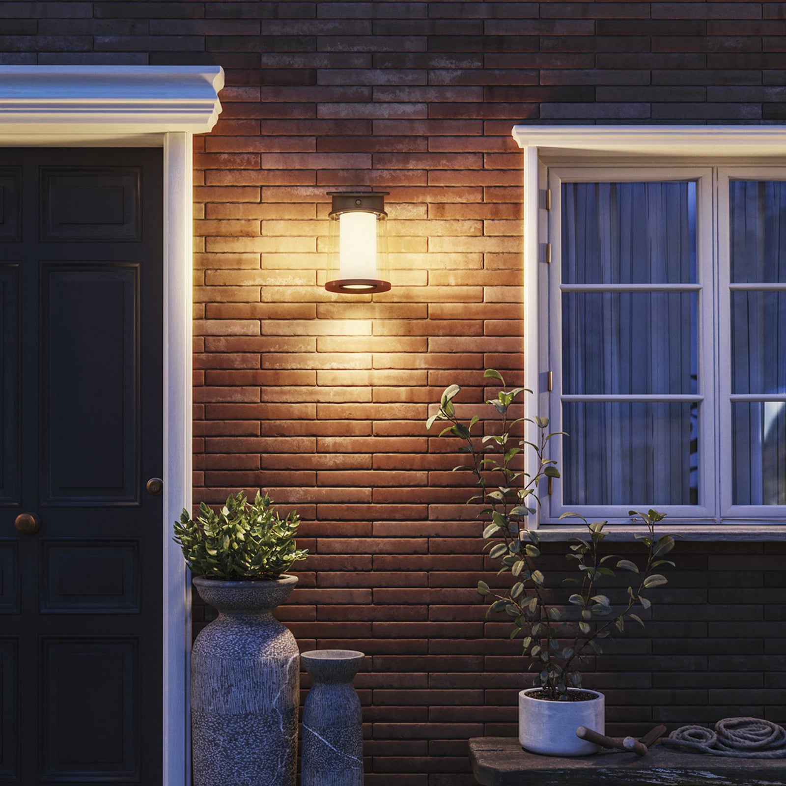 Detalj av LED solcelle-utevegglampe Juda med bevegelsessensor IP44 fra Philips