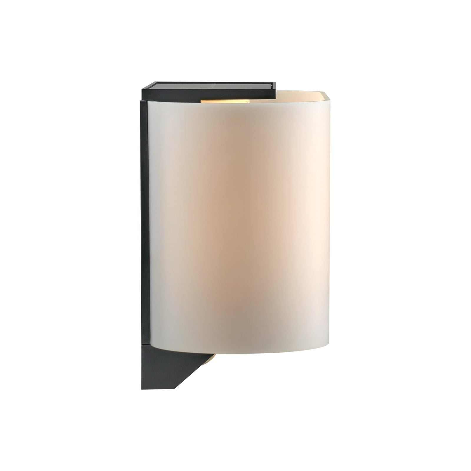 LED solcelle utevegglampe Piola med bevegelsessensor i bruk