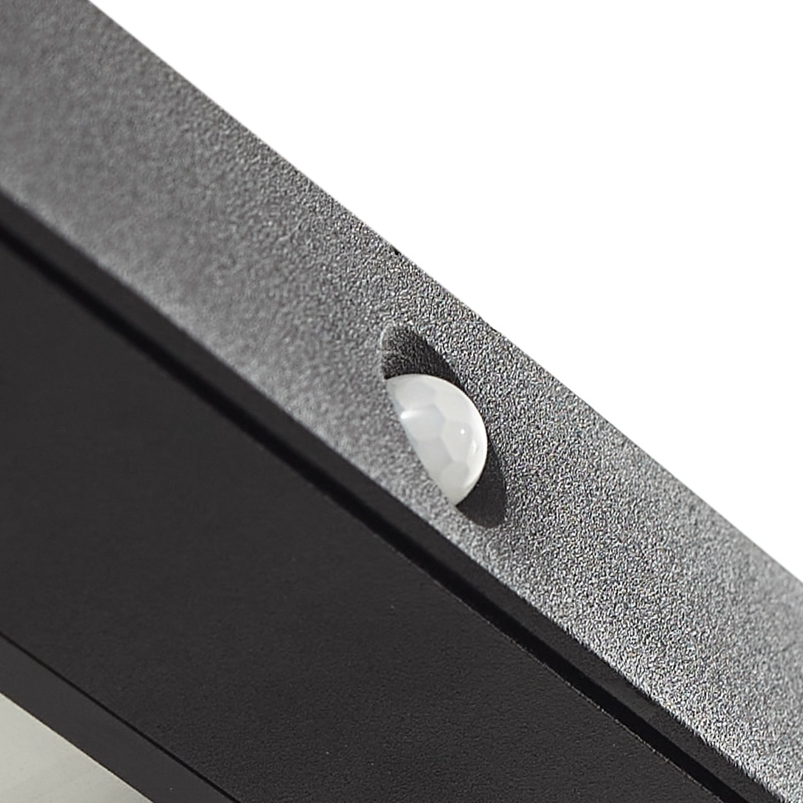 LED solcelle utevegglampe Tavon med sensor svart dimbar IP54 sideprofil