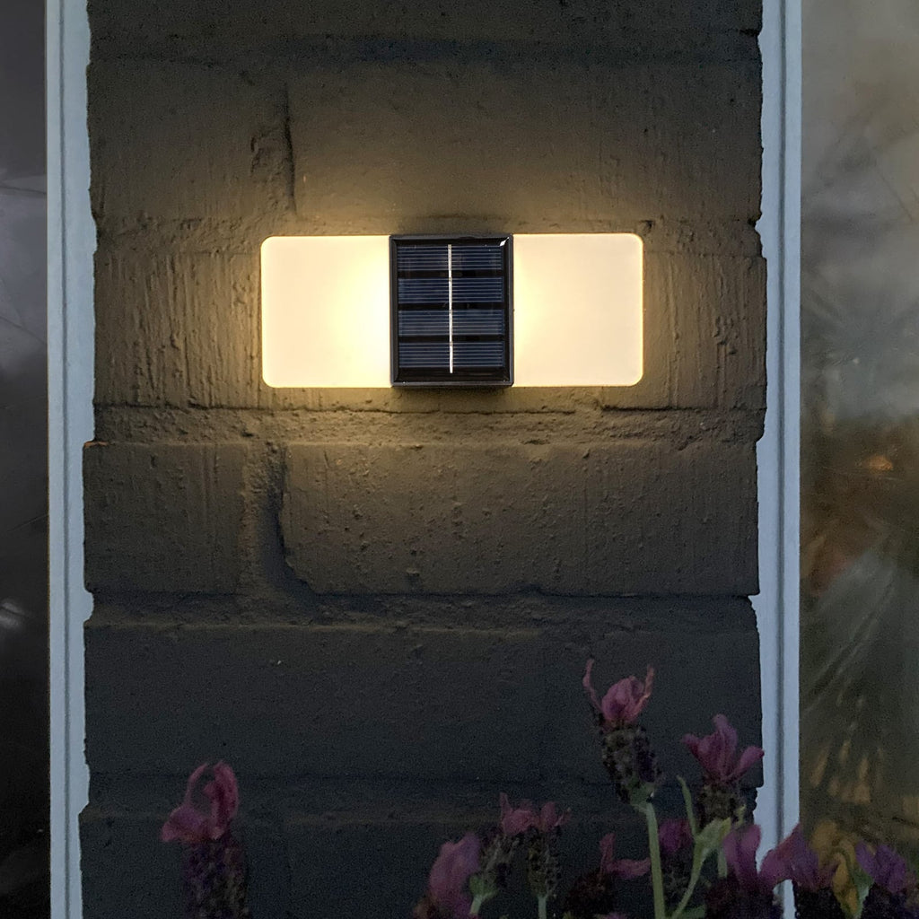 Detaljbilde av LED solcelle utevegglampe Wally hvit
