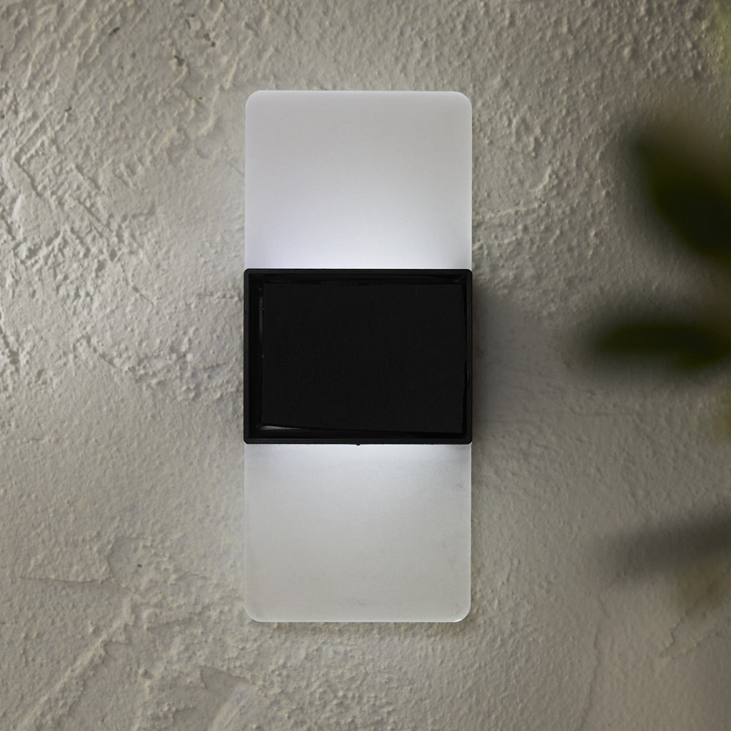 LED solcelle utevegglampe Wally hvit forside