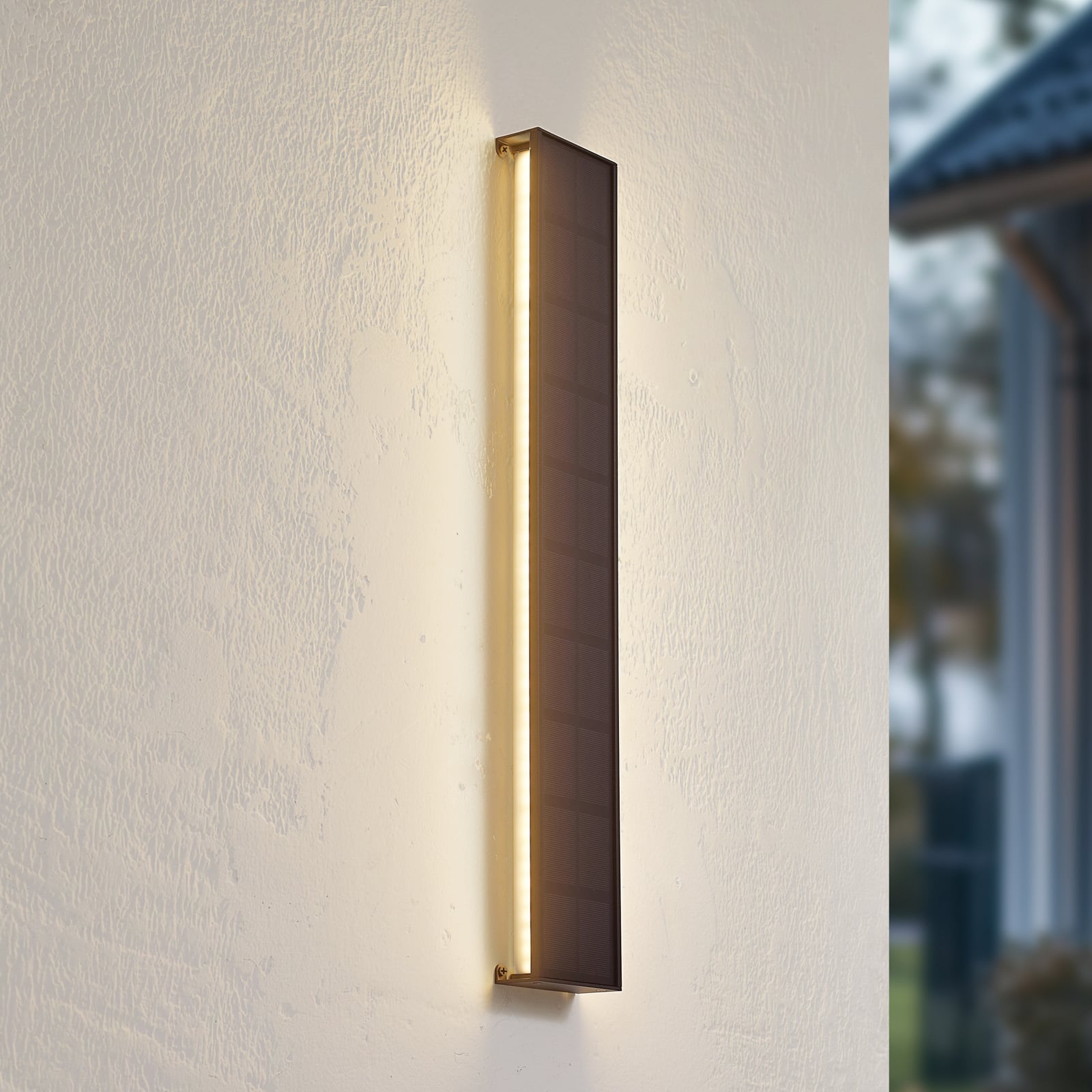 LED solcelle-vegglampe Laarni dimbar svart forside