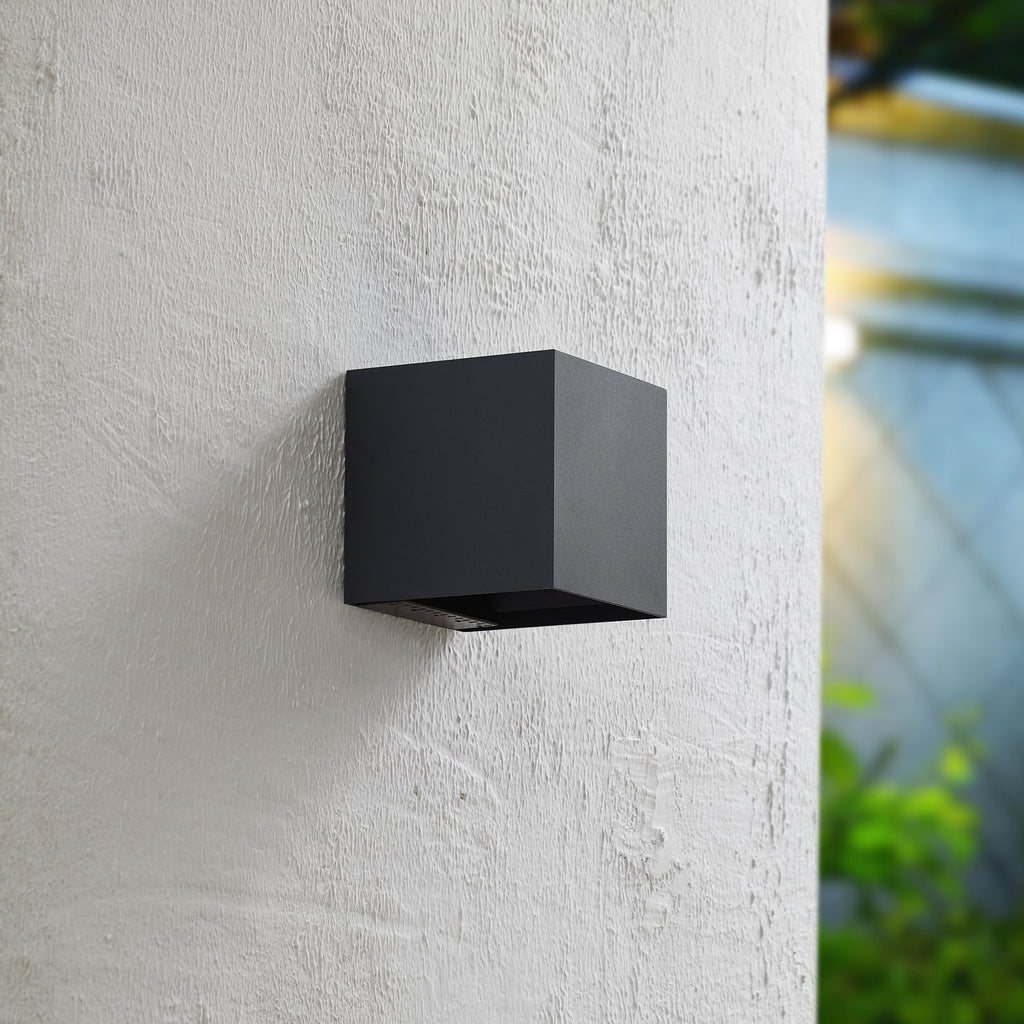 LED solcelle-vegglampe Lius med bevegelsessensor IP65 bakside