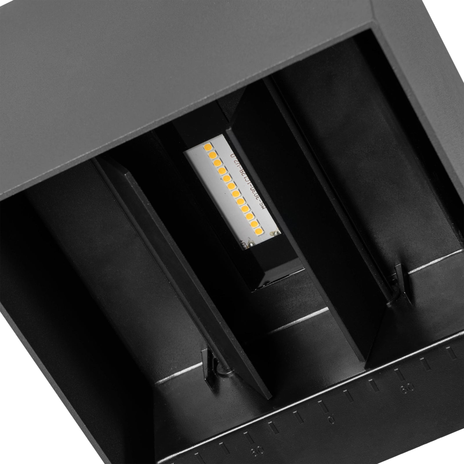 LED solcelle-vegglampe Lius med bevegelsessensor IP65 lys