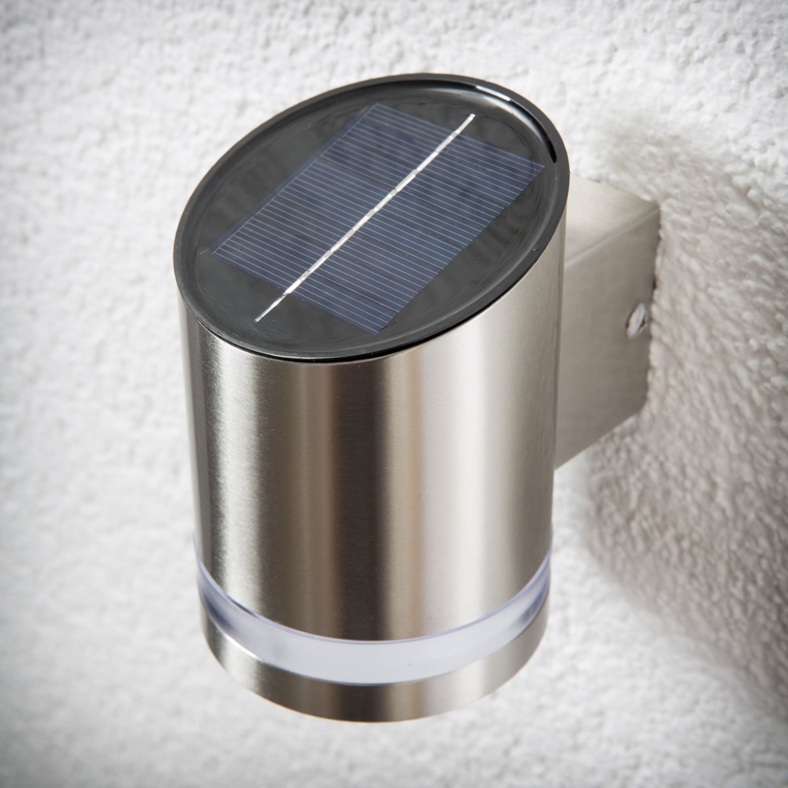 LED solcelle vegglampe Salma rustfritt stål IP44 med lys på