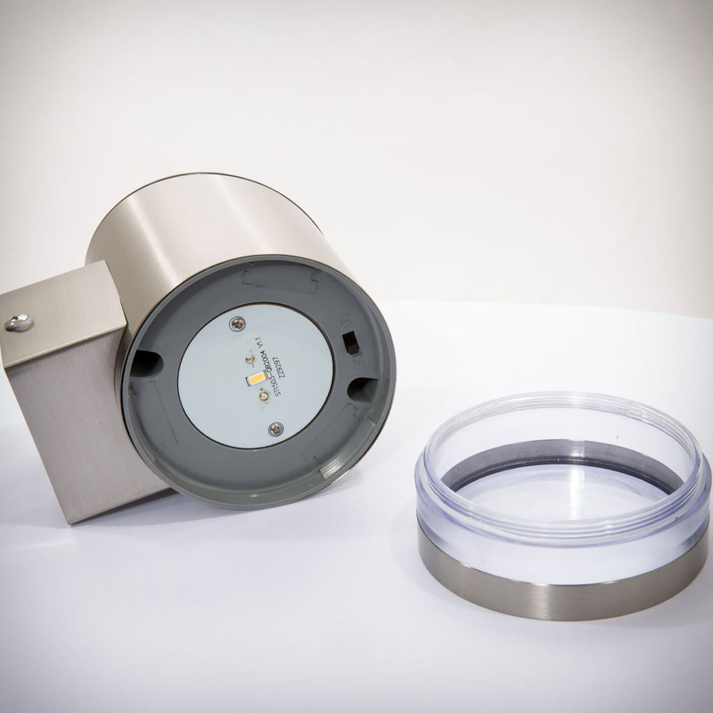 LED solcelle vegglampe Salma rustfritt stål IP44 visning av solcellepanel