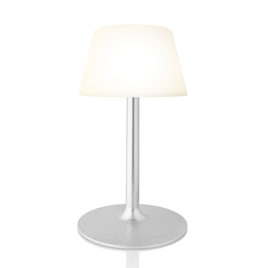 LED solcellebordlampe dimbar sølv/hvit Ø28 cm IP65 - Eva Solo USB-kabel