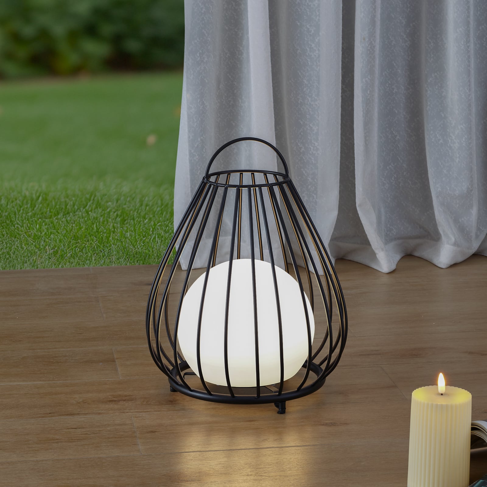 LED solcellebordlampe Kelda dimbar svart bakside