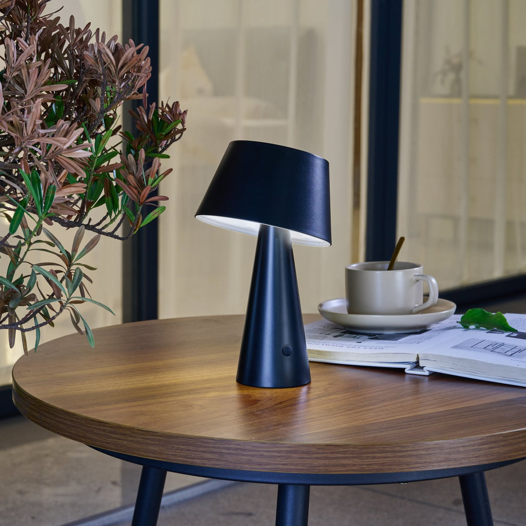 LED solcellebordlampe Lirinor dimbar svart forfra