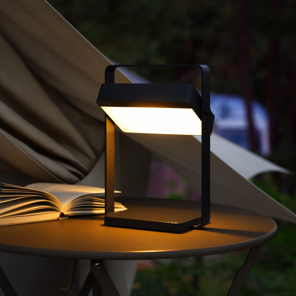 LED solcellebordlampe Saulio dimbar svart USB IP44 forfra