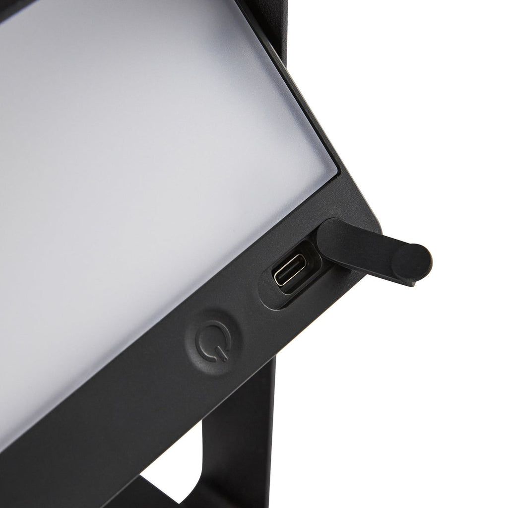LED solcellebordlampe Saulio dimbar svart USB IP44 nærbilde av lampehode