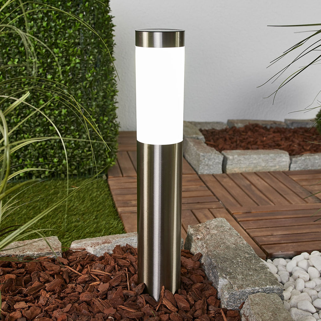 LED solcellelampe Aleeza rustfritt stål 61 cm forfra