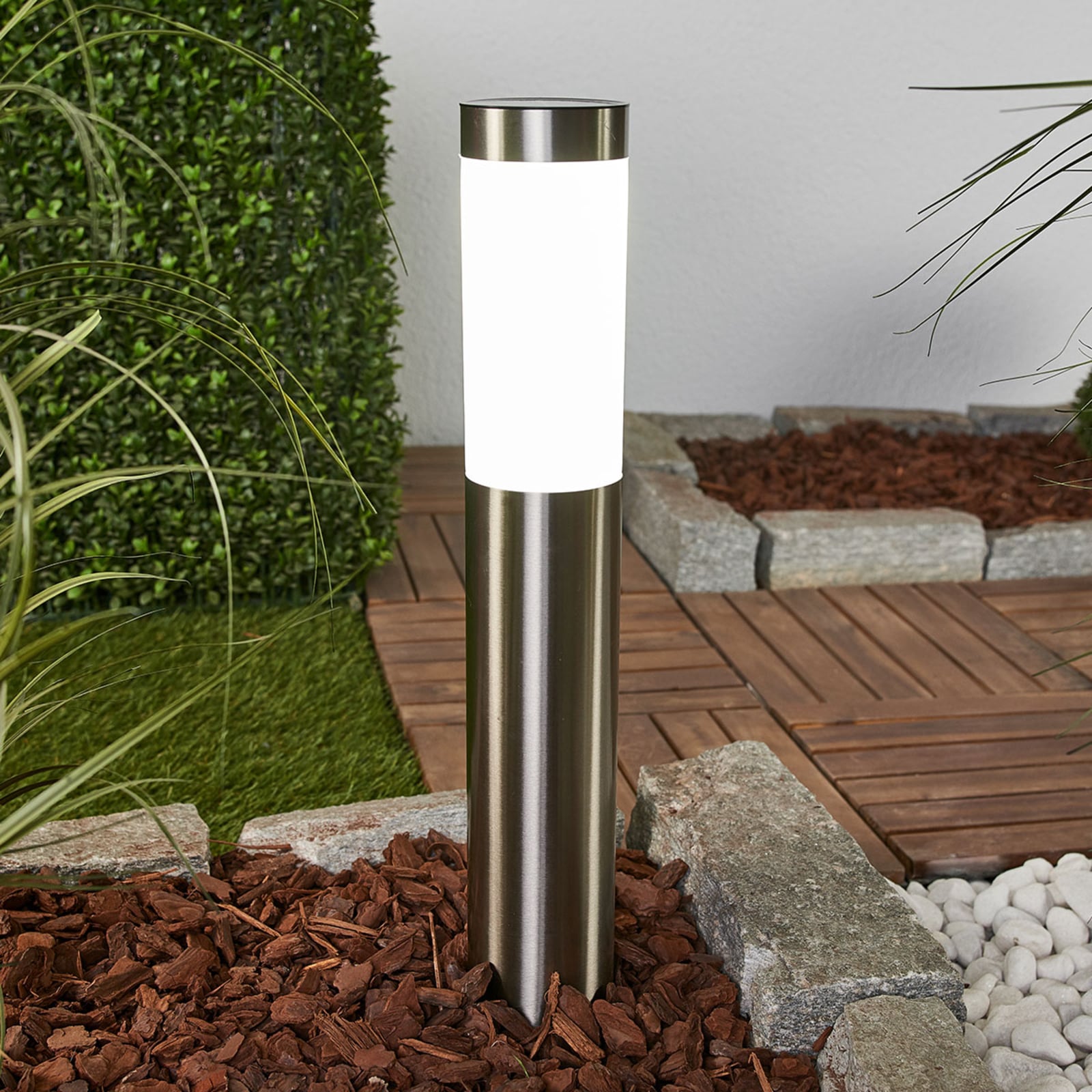 LED solcellelampe Aleeza rustfritt stål 61 cm forfra