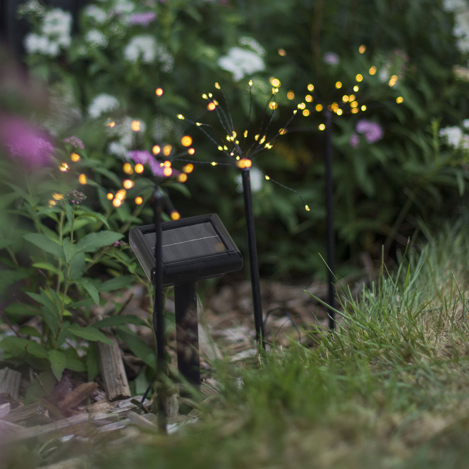 LED solcellelampe Firework 3-pk med jordspyd IP44 detalj