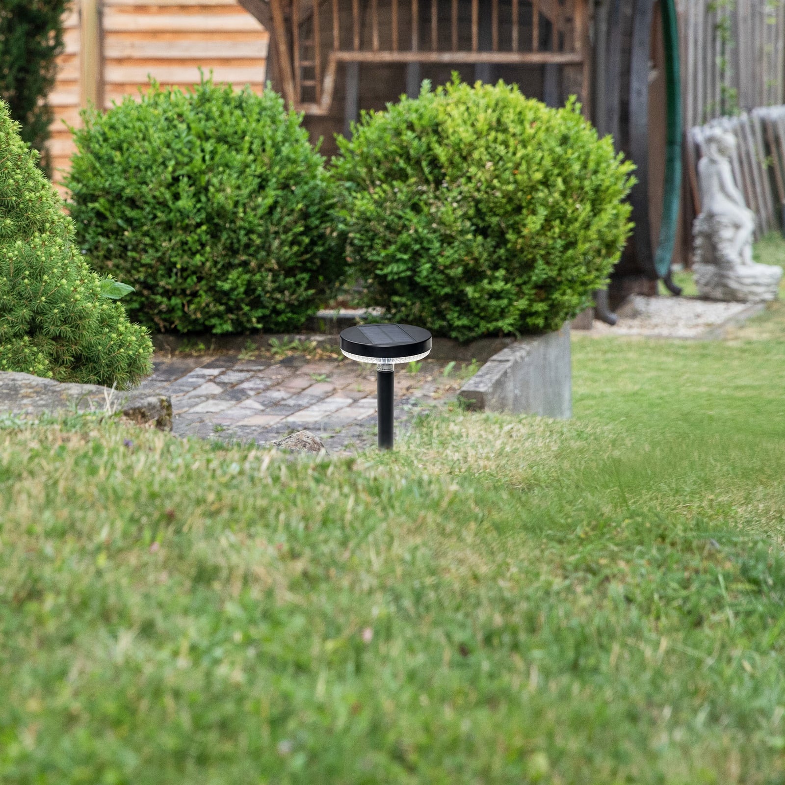 LED solcellelampe Glenios med spyd svart bakside