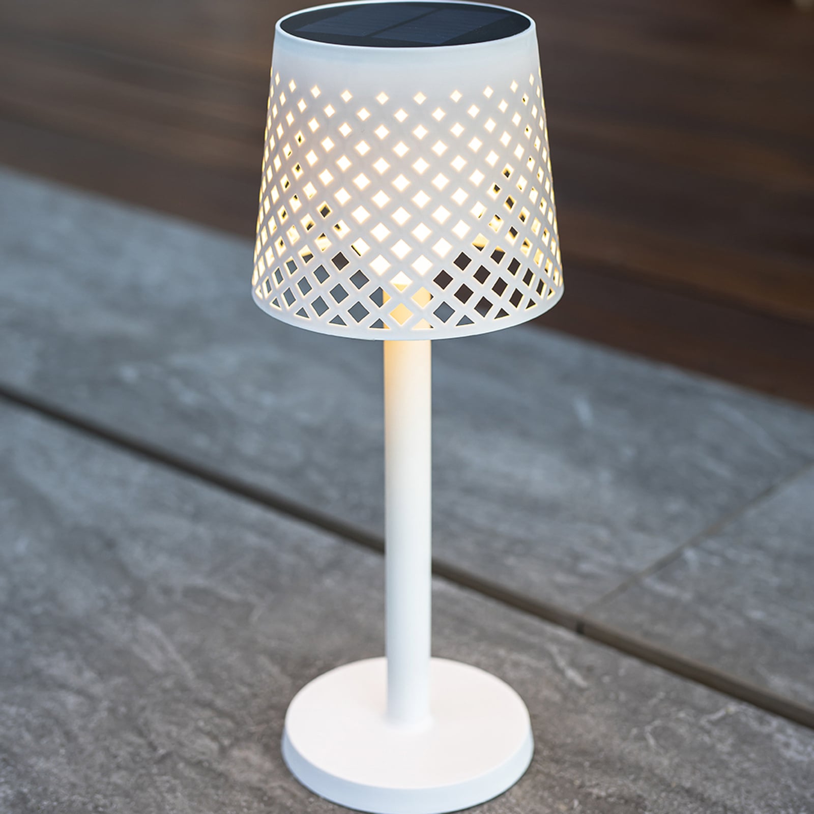 LED solcellelampe Greta 5-i-1 hvit forfra