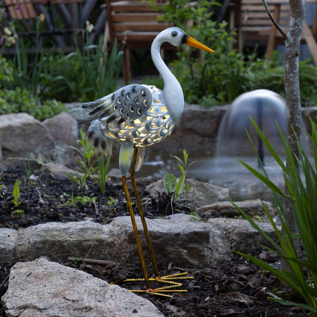 Nærbilde av LED solcellelampe Heron heire-figur hvit/grå IP44