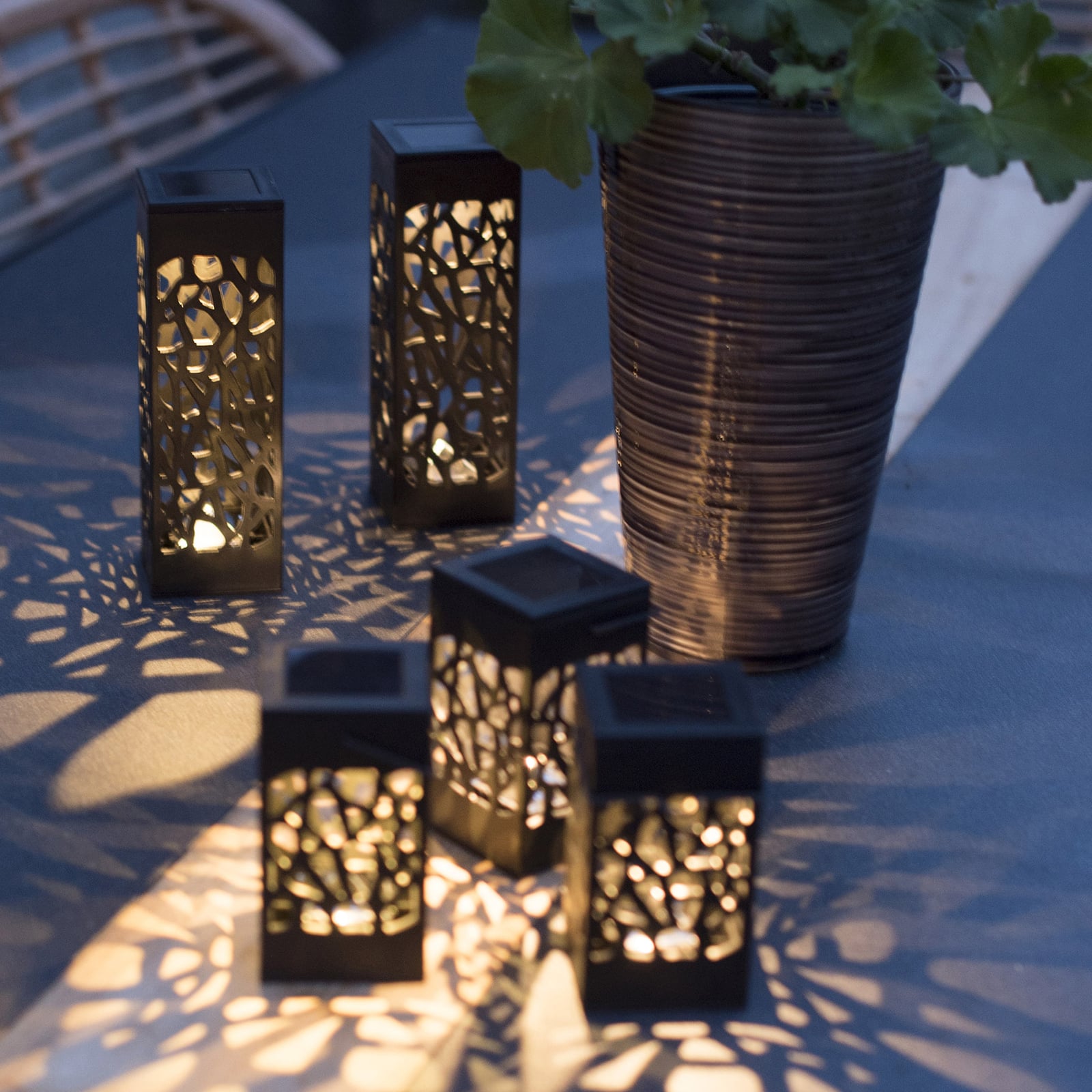 LED solcellelampe Izola Mini svart 3-pack visning av dimensjoner