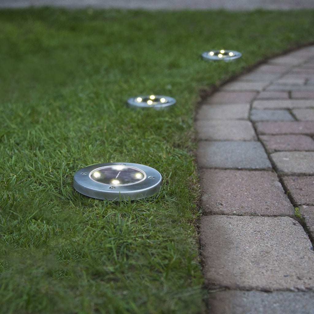 Detalj av LED solcellelampe Lawnlight rustfritt stål IP44 3-pk