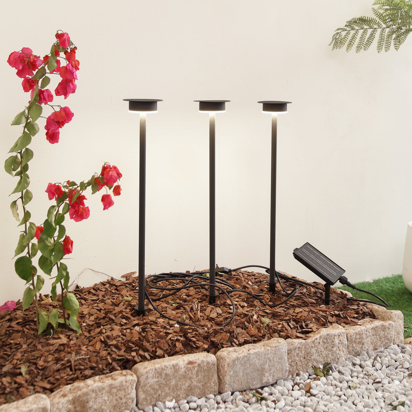 LED solcellelampe Lyris 3-er sett svart aluminium forfra