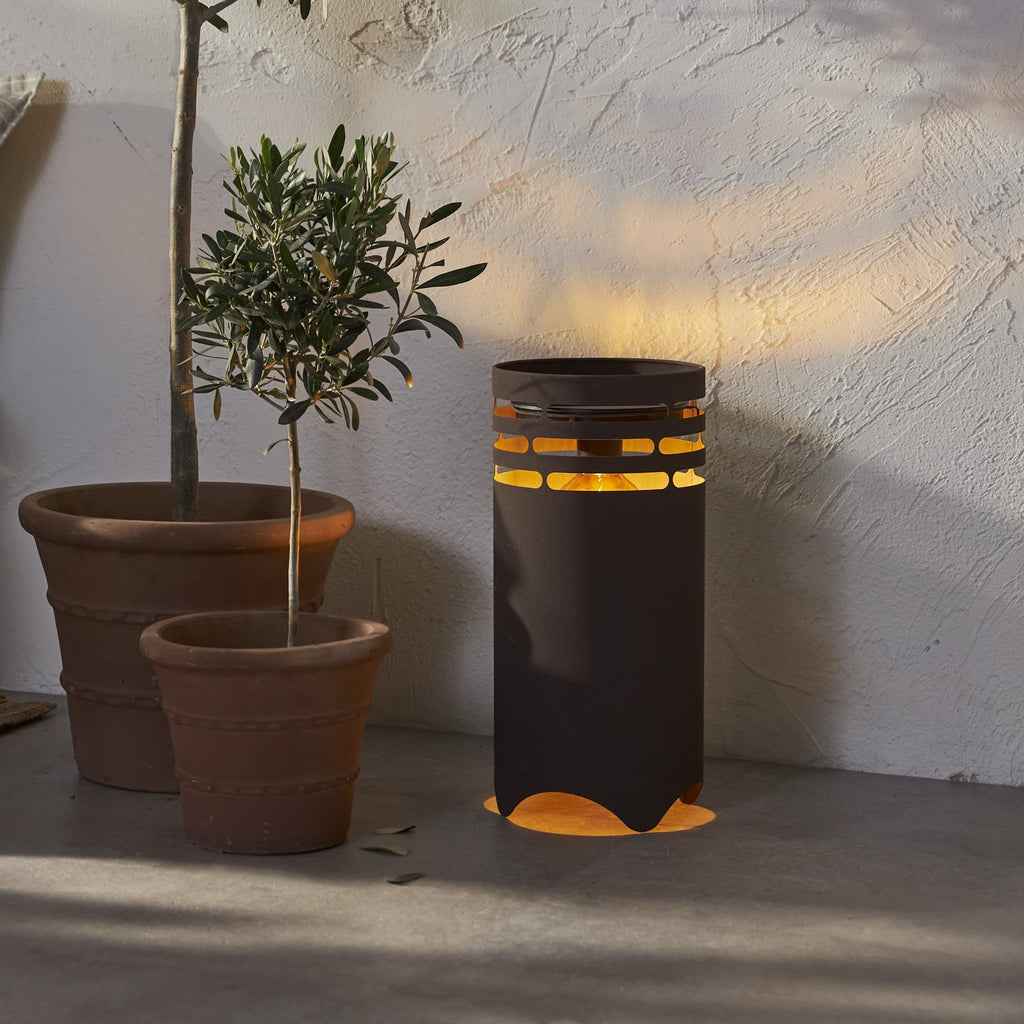 LED solcellelampe Marron brun metall H40 cm bakside