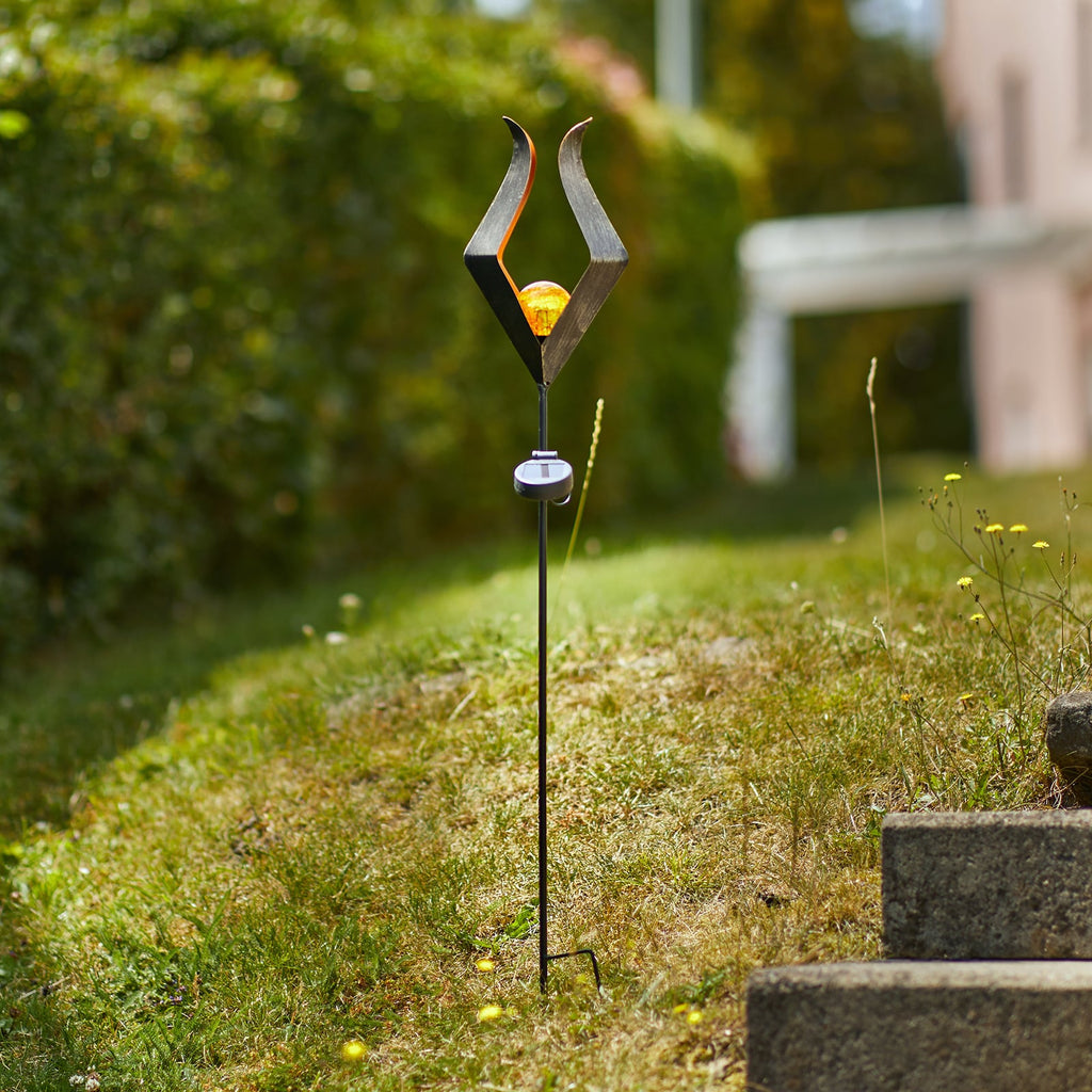 LED solcellelampe med glasskule og jordspyd 82 cm - EGLO bakside