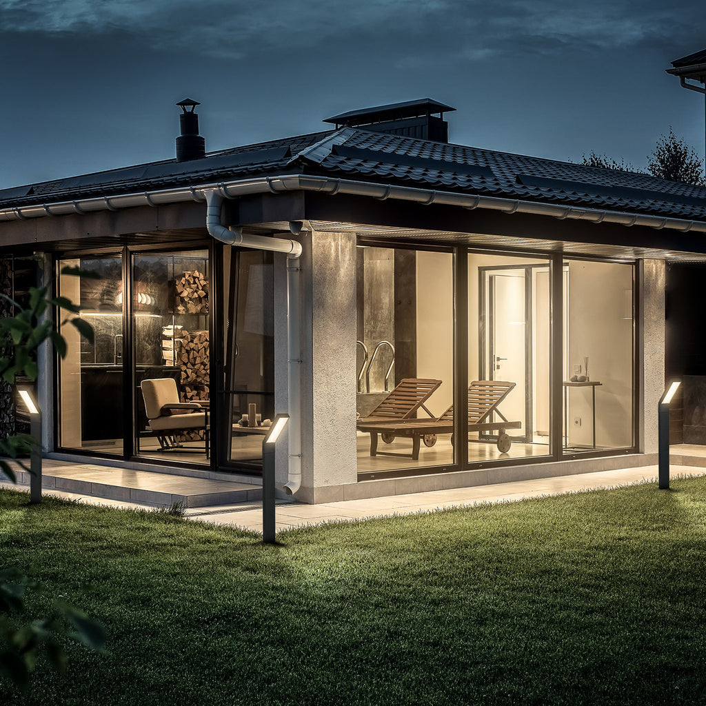 LED solcellelampe med jordspyd svart CCT IP44 - Briloner bakside