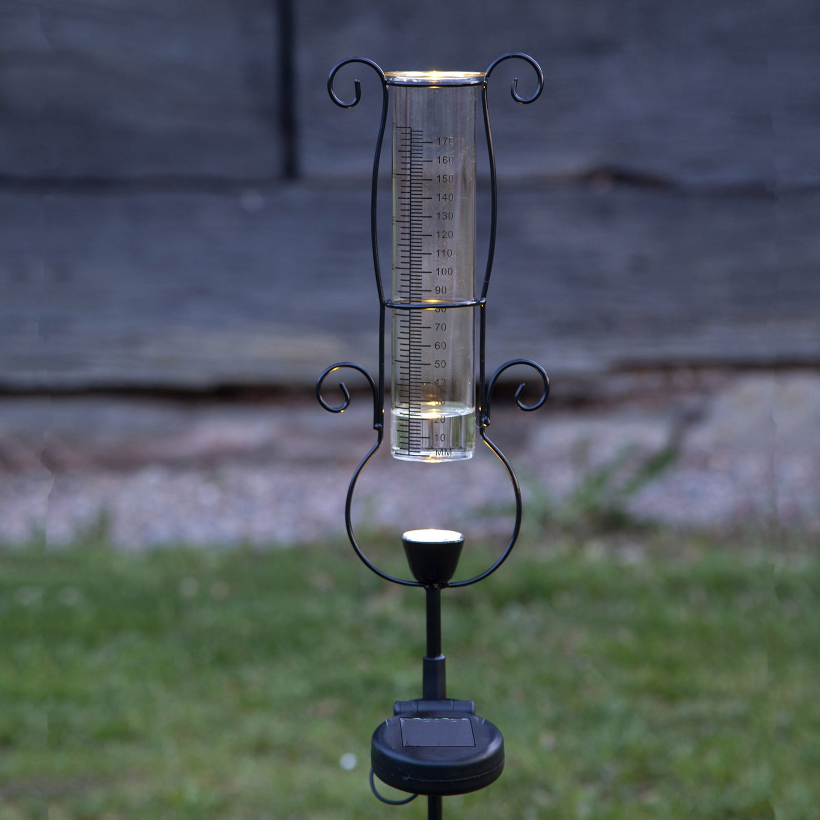 Detalj av LED solcellelampe Pluvio med regnmåler 65 cm IP44