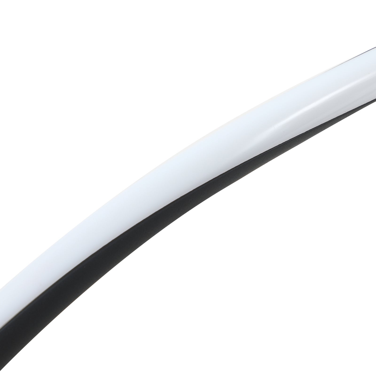 Nærbilde av LED solcellelampe Sabriel kurvet svart aluminium IP65