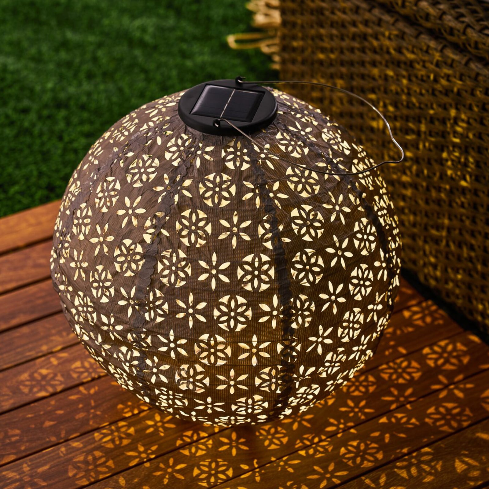 LED solcellelampe Sunshine Dreamer taupe bakside