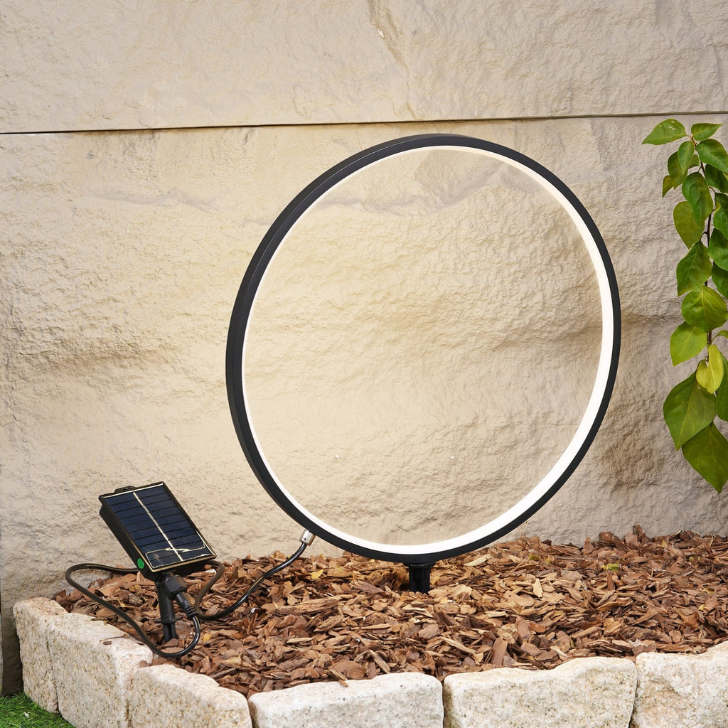 LED solcellelampe Syrene med spyd svart aluminium front