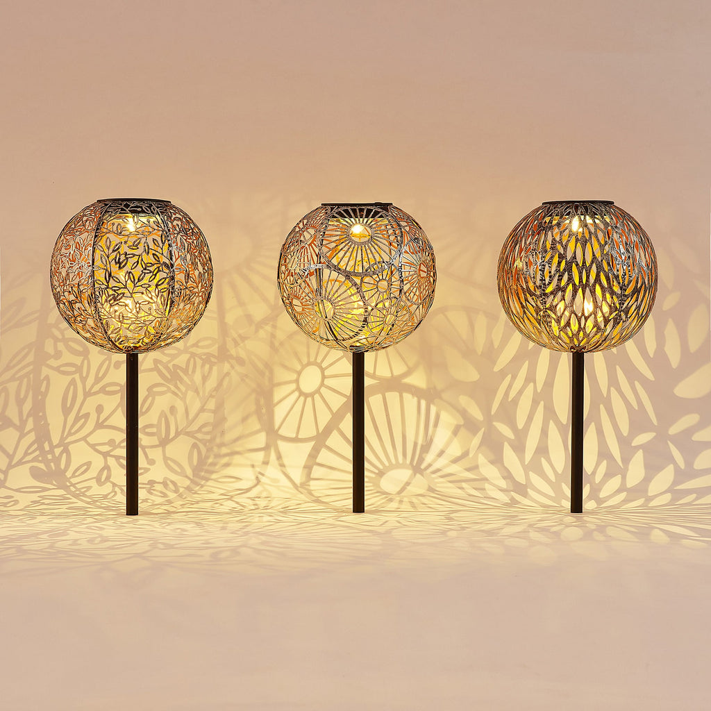LED solcellelampe Vilani 3er-sett kuleform 54 cm IP44 detalj mønster