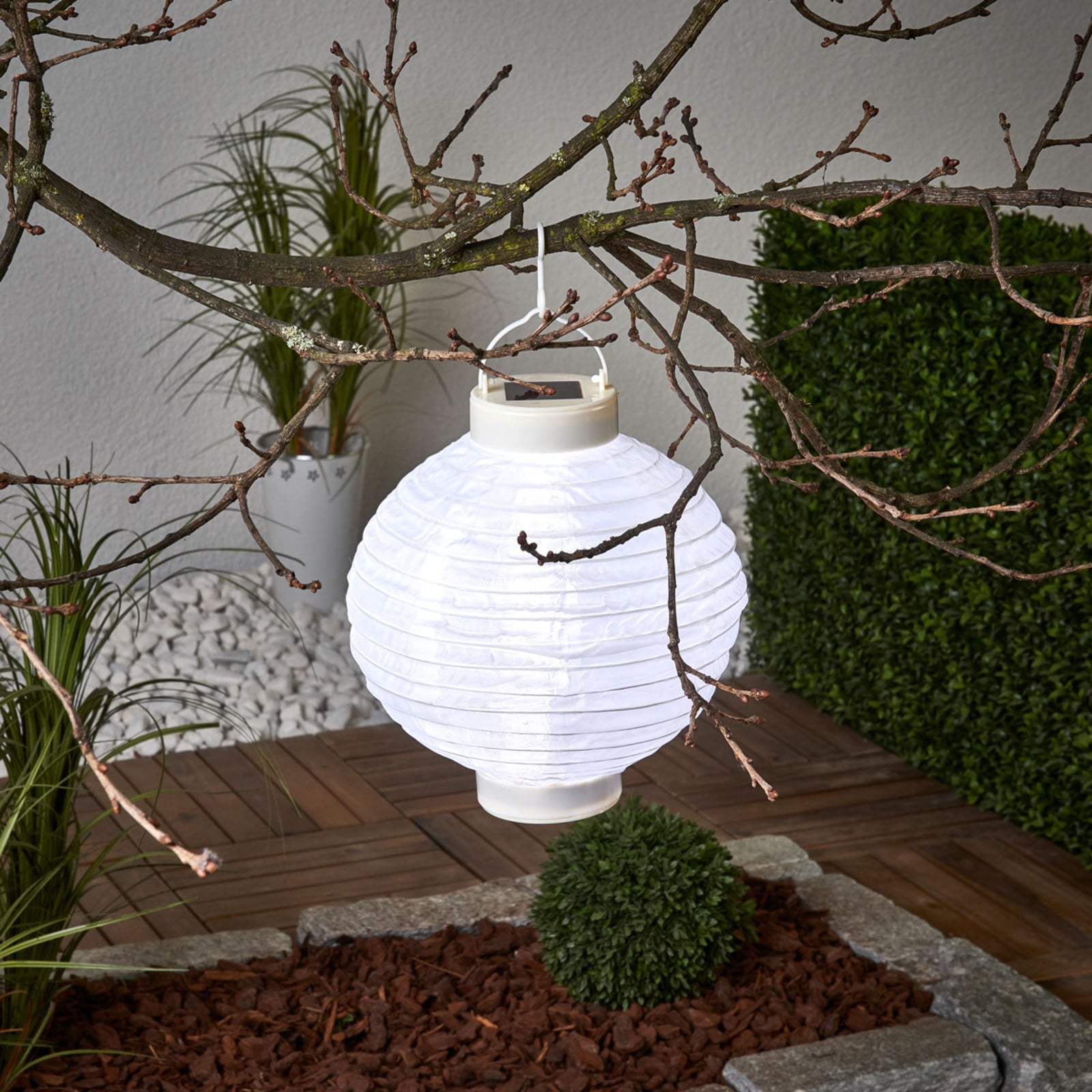 Detalj av LED solcellelykt Jerrit med krok