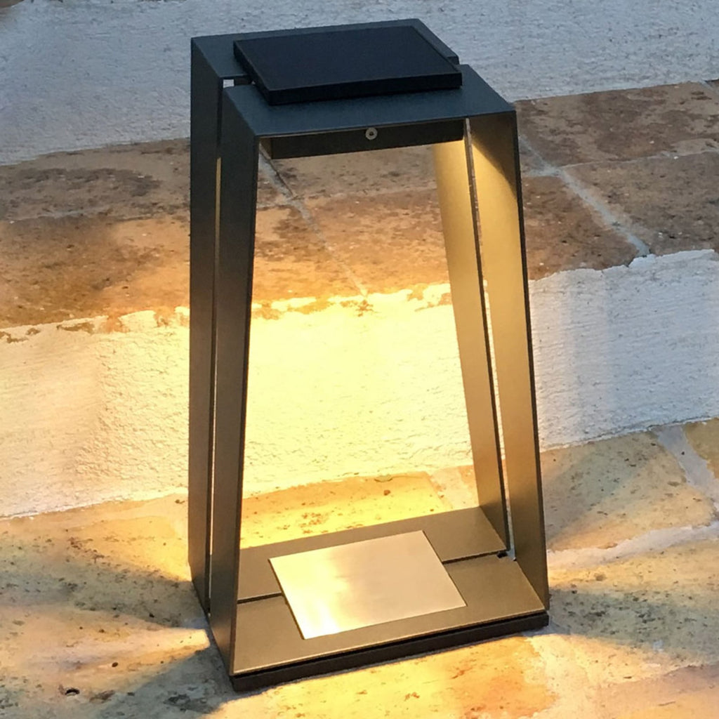 LED solcellelykt Skaal grå aluminium bakside