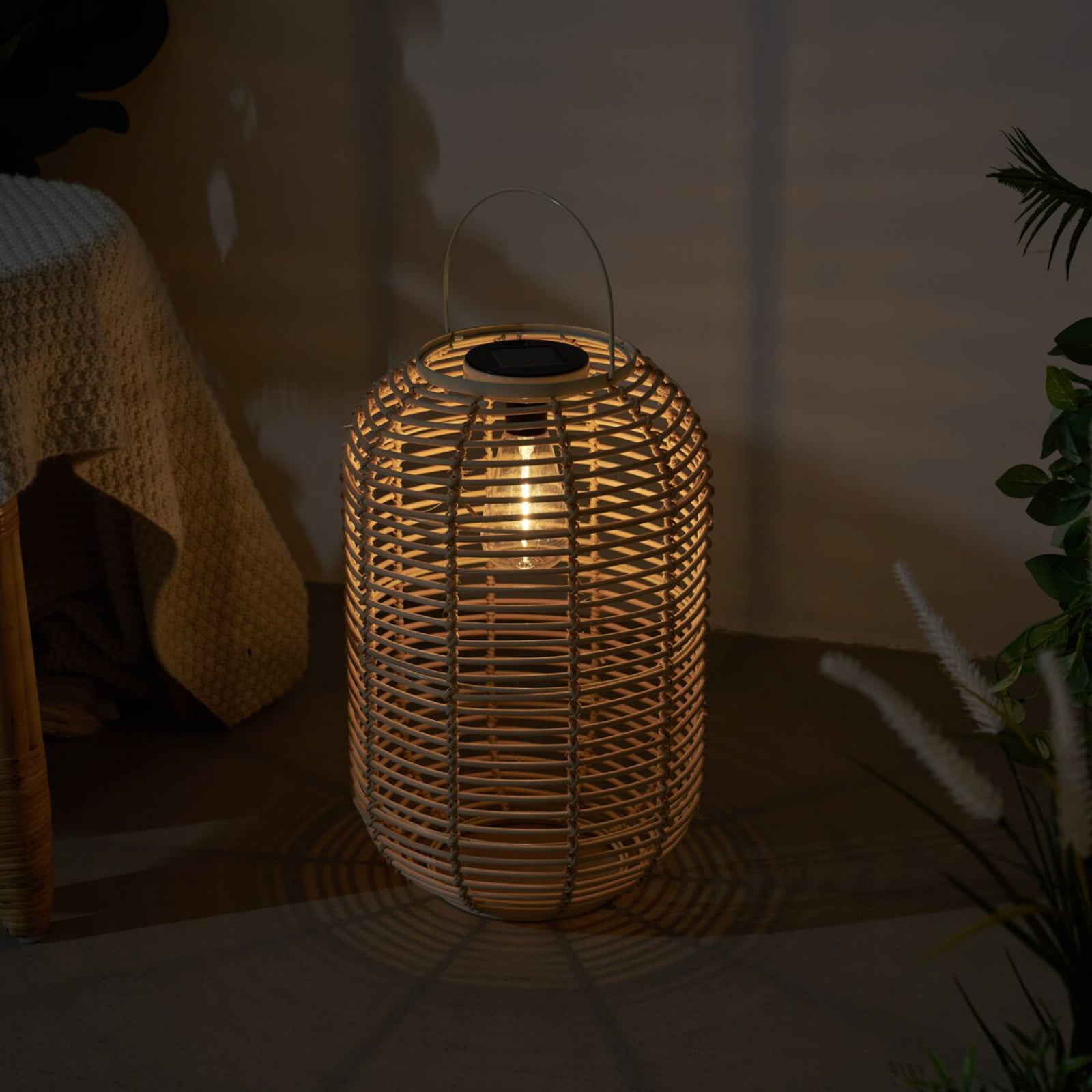 LED solcellelykt Sunshine Nature rattanlook bakside