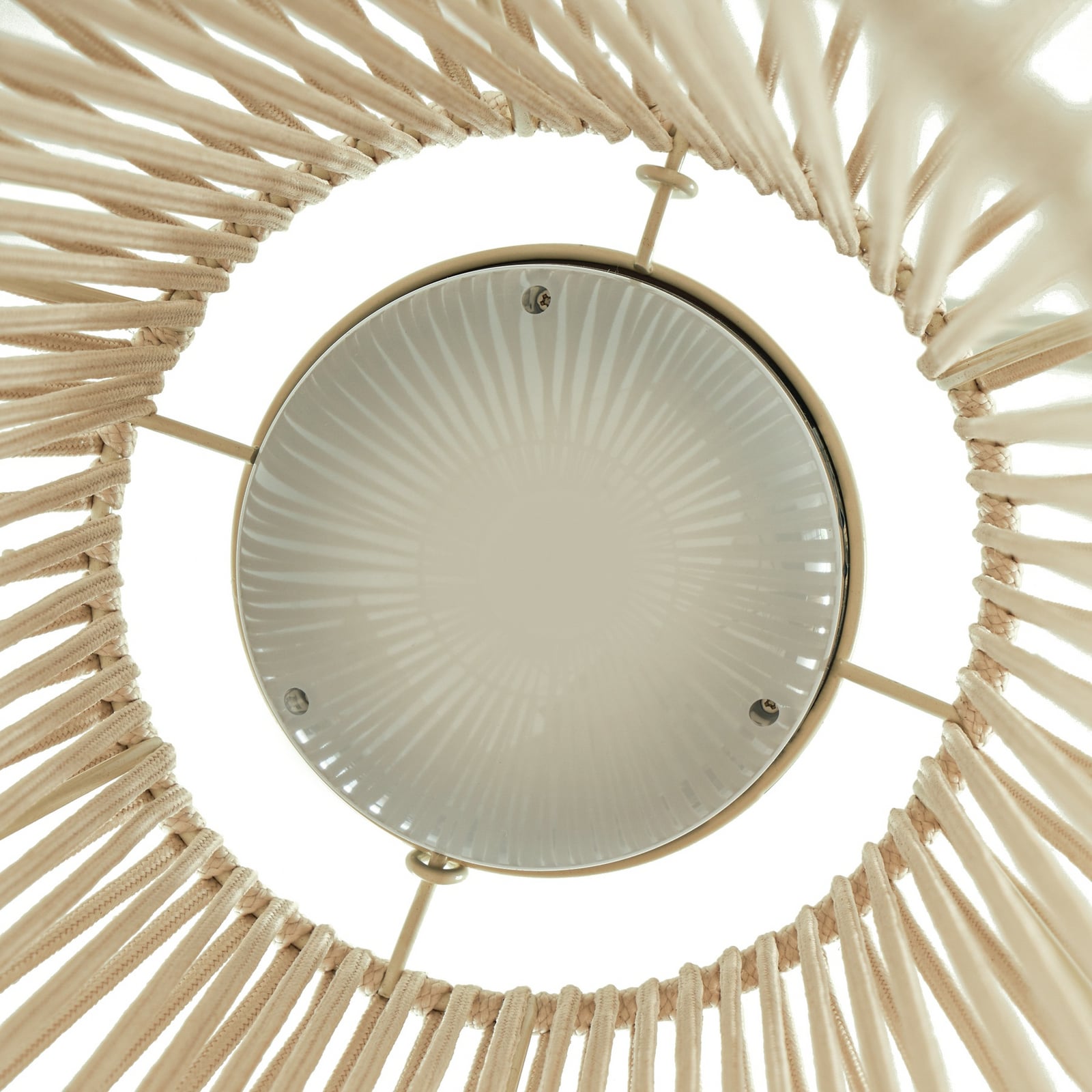 LED solcellependellampe Austas beige dimbar Ø32 cm IP54 - Lindby