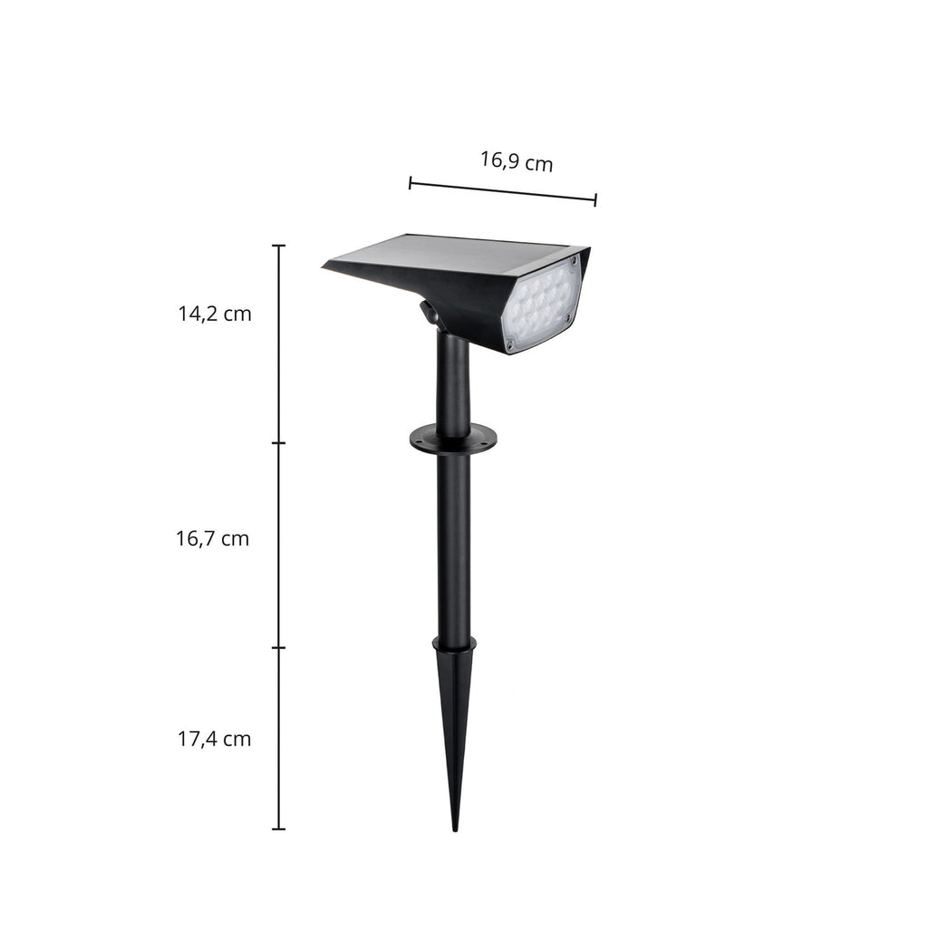 LED solcellespot Helier med jordspyd svart montert i hage