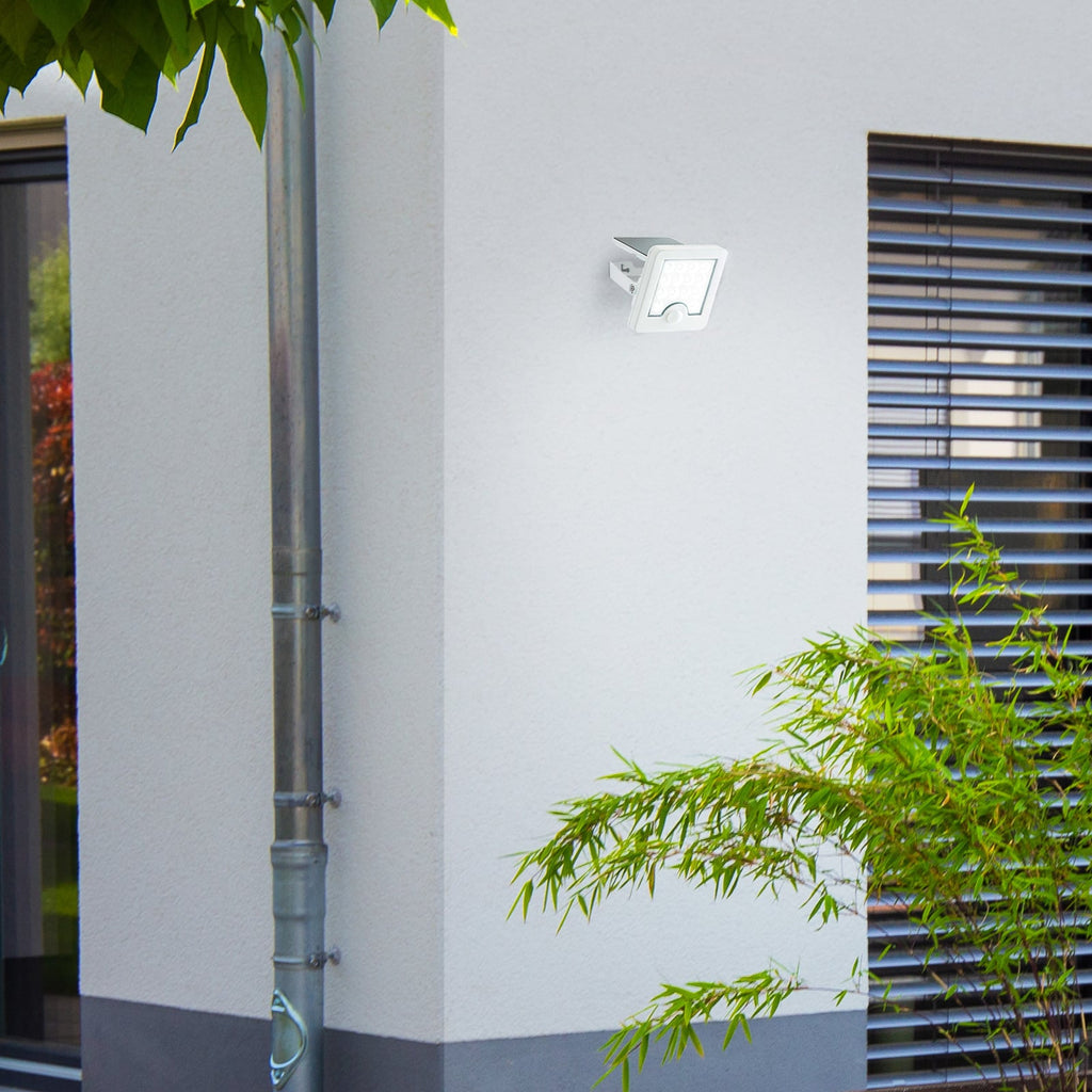 LED solcellespot Luton med bevegelsessensor hvit IP65 bakside