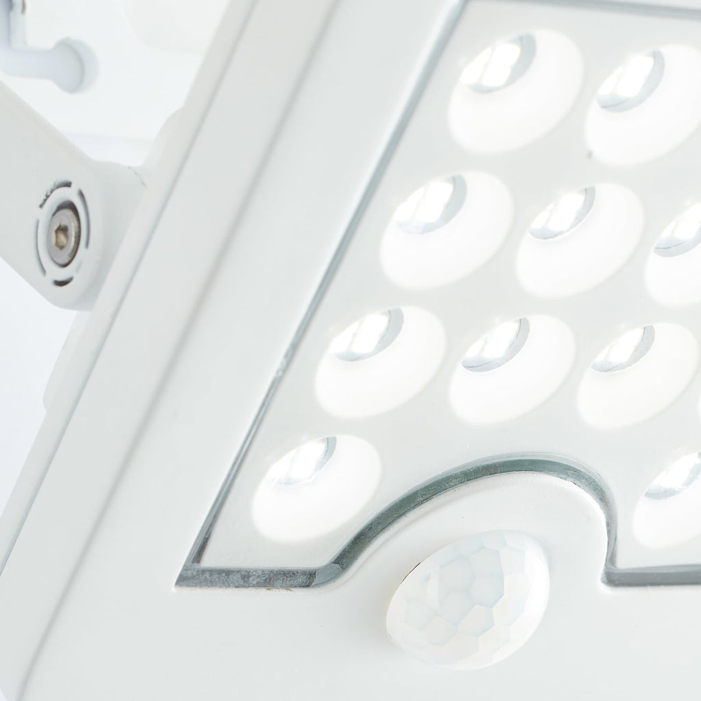 LED solcellespot Luton med bevegelsessensor hvit IP65 nærbilde