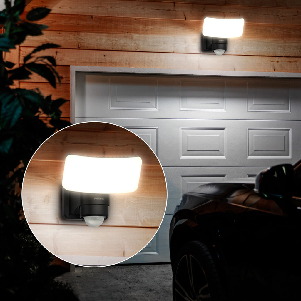 LED solcellespot Tylus med bevegelsessensor svart IP44 Philips solarpanel nærbilde