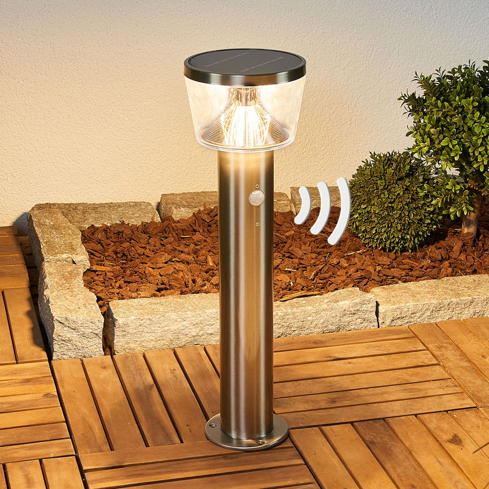 LED solcellestolpelampe Antje med bevegelsessensor IP44 bakside