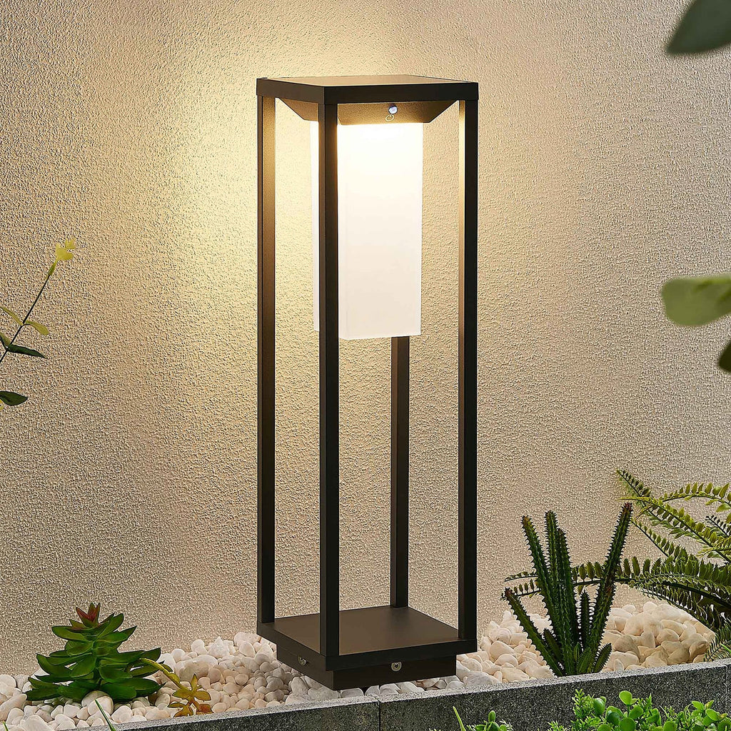 LED solcellestolpelampe Eliel 50 cm antrasitt IP54 forfra