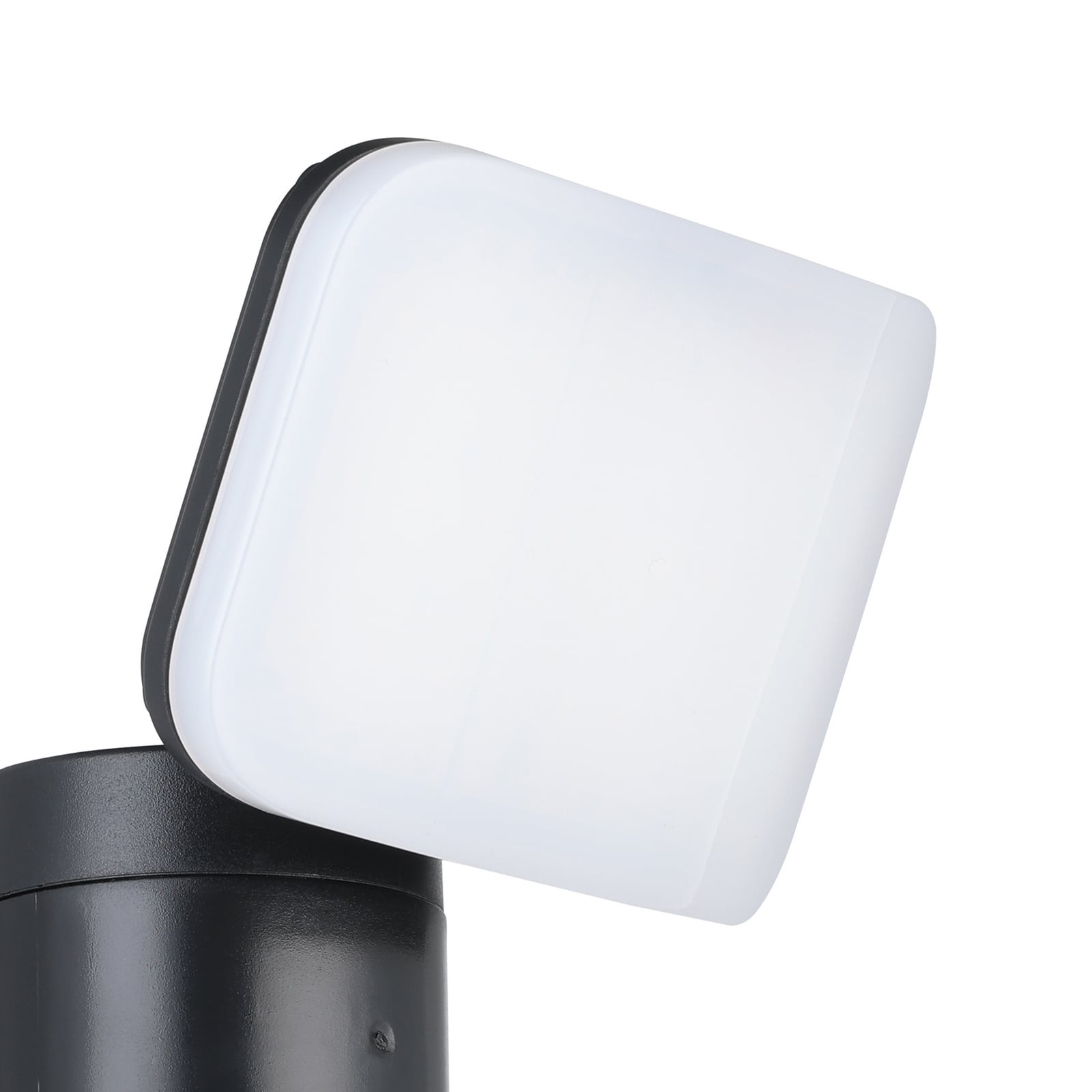 Oversiktsbilde av LED solcellevegglampe Casabas med bevegelsessensor IP44 i bruk