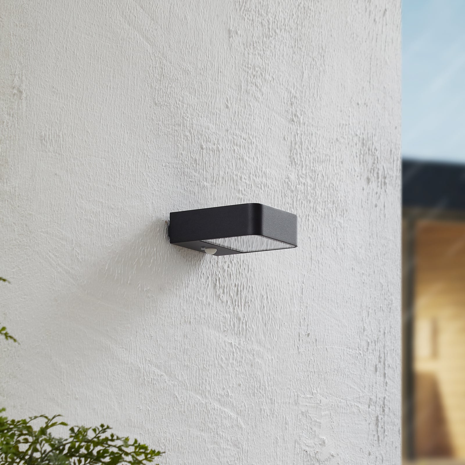 LED solcellevegglampe Dava med bevegelsessensor bakside